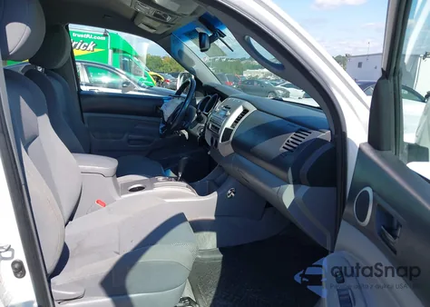 2011 Toyota Tacoma Base V6 из США, поврежденный, VIN 3TMMU4FN9BM026502